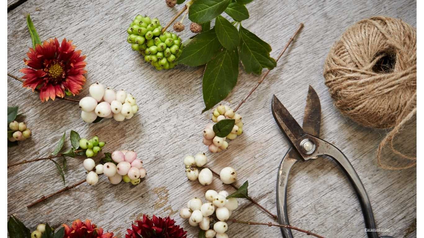 Accessories for flower arrangements